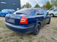 gebraucht Skoda Octavia II 1.6 FSI Ambiente