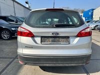 Gebraucht Ford Focus Trend 116 PS (85 kW) 2013 Silber Limousine