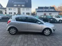 Gebraucht Opel Corsa Edition 75 PS (55 kW) 2013 Silber Kleinwagen