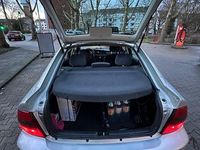 Gebraucht Opel Vectra 116 PS (85 kW) 1998 Silber Limousine