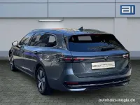 Gebraucht VW Passat Elegance 150 PS (110 kW) 2025 Grau Kombi