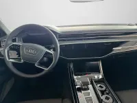 Neu Audi A8 Ambiente 286 PS (210 kW) 2026 Madeirabraun metallic (metallic) Limousine