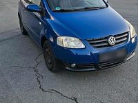 Usata VW Fox 55 CV (40 kW) 2006 Blu Utilitaria