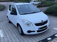 Gebraucht Opel Agila 68 PS (50 kW) 2009 Weiß Kleinwagen
