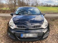 Gebraucht Kia Rio 90 PS (66 kW) 2012 Schwarz Kleinwagen