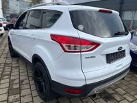 Gebraucht Ford Kuga Trend 150 PS (110 kW) 2015 Weiß SUV