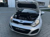 Gebraucht Kia Rio Edition 7 75 PS (55 kW) 2014 Silber Limousine
