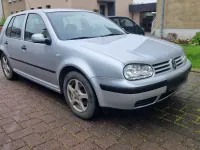 Gebraucht VW Golf IV Edition 101 PS (74 kW) 2001 Silber Limousine