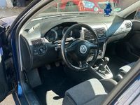 Gebraucht VW Golf IV Edition 101 PS (74 kW) 2003 Blau Kombi