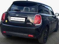 Gebraucht Mini Cooper Essential 135 kW (184 PS) 2023 Schwarz Kleinwagen