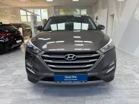 Gebraucht Hyundai Tucson Intro Edition 177 PS (130 kW) 2016 Grau SUV