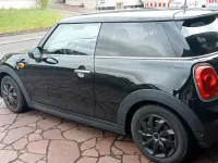 Usata Mini ONE 102 CV (75 kW) 2016 Nero Utilitaria
