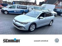 Gebraucht VW Golf VIII Life 131 PS (96 kW) 2023 Reflexsilber metallic Kombi