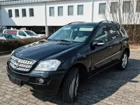 Gebraucht Mercedes ML280 190 PS (139 kW) 2006 Schwarz SUV