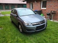 Second-hand Opel Astra 90 CP (66 kW) 2007 Gri Coupe