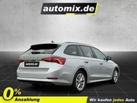 Gebraucht Skoda Octavia Style 150 PS (110 kW) 2023 Brilliantsilber Kombi
