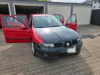 Usata Seat Leon 105 CV (77 kW) 2006 Rosso Utilitaria