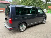 Gebraucht VW Multivan 204 PS (150 kW) 2017 Blau Van / Kleinbus
