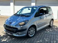 Gebraucht Peugeot 1007 109 PS (80 kW) 2008 Silber Van / Kleinbus