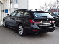 Gebraucht BMW 320 Advantage 190 PS (139 kW) 2021 Schwarz Kombi