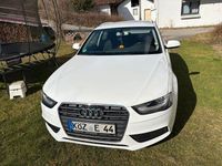 Gebraucht Audi A4 Ambiente 136 PS (100 kW) 2014 Weiß Kombi