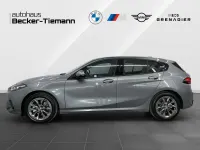 Gebraucht BMW 120 Performance 156 PS (114 kW) 2026 Skyscraper grau Kleinwagen