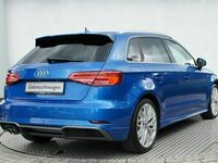 gebraucht Audi A3 Sportback S line /Arablau Kristalleffekt +18'