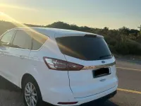 Gebraucht Ford S-MAX Titanium 179 PS (131 kW) 2017 Weiß Van / Kleinbus