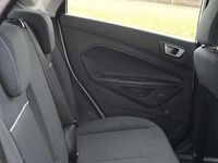 Gebraucht Ford Fiesta Champions Edition 60 PS (44 kW) 2012 Weiß Limousine