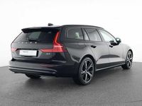 Gebraucht Volvo V60 145 PS (106 kW) 2025 Kombi