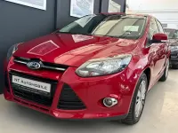 Gebraucht Ford Focus Titanium 140 PS (102 kW) 2014 Rot Limousine