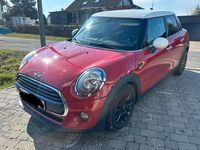 Gebraucht Mini Cooper 136 PS (100 kW) 2017 Rot Kleinwagen