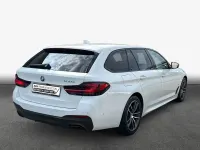 Gebraucht BMW 530e Sport Line 184 PS (135 kW) 2022 Weiß Kombi