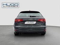 Gebraucht Audi A3 Comfort 150 PS (110 kW) 2019 Grau Limousine