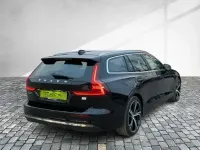 Gebraucht Volvo V60 Ultimate 456 PS (335 kW) 2022 Black stone Kombi