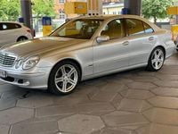 Gebraucht Mercedes E320 Elegance 224 PS (164 kW) 2002 Silber Limousine
