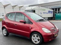 Gebraucht Mercedes A160 Elegance 102 PS (75 kW) 2000 Rot Van / Kleinbus