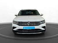 Gebraucht VW Tiguan Elegance 200 PS (147 kW) 2022 Pure white (weiß) SUV
