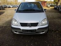 Usado Mercedes A140 Classic 82 HP (60 kW) 2004 Monovolume
