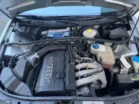 Używany Audi A4 125 KM (91 kW) 1996 Srebrny Sedan/Limuzyna