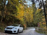 Gebraucht Skoda Octavia RS 184 PS (135 kW) 2016 Weiß Kleinwagen