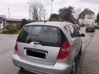Gebraucht Mercedes A150 95 PS (69 kW) 2010 Silber Kleinwagen