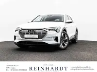 Używany Audi e-tron Comfort 230 kW (313 KM) 2022 Biały SUV