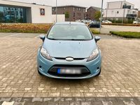 Gebraucht Ford Fiesta 90 PS (66 kW) 2009 Blau Kleinwagen