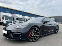 Gebraucht Porsche Panamera Turbo 549 PS (403 kW) 2017 Schwarz Kleinwagen