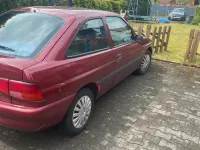 Gebraucht Ford Escort 75 PS (55 kW) 1997 Limousine
