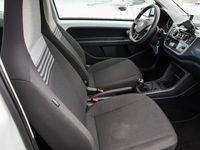 Gebraucht VW up! 65 PS (47 kW) 2021 Weiß Kleinwagen