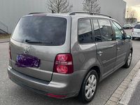 Gebraucht VW Touran 140 PS (102 kW) 2008 Grau Van / Kleinbus