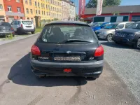Używany Peugeot 206 75 KM (55 kW) 2001 Czarny Hatchback