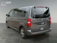 Gebraucht Toyota Proace Verso Team 177 PS (130 kW) 2022 Grau Kombi